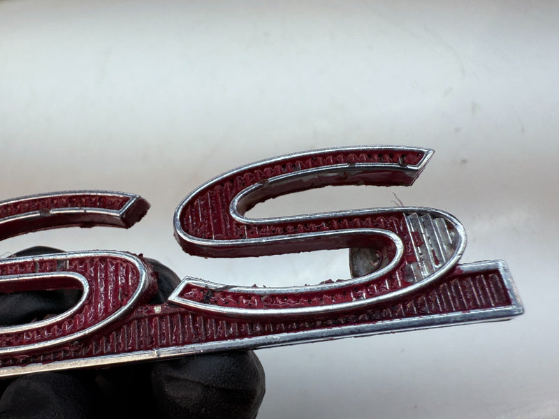 Vintage 1973 - 1974 Chevy SS EMBLEM Impala Chevelle Camaro E6-1