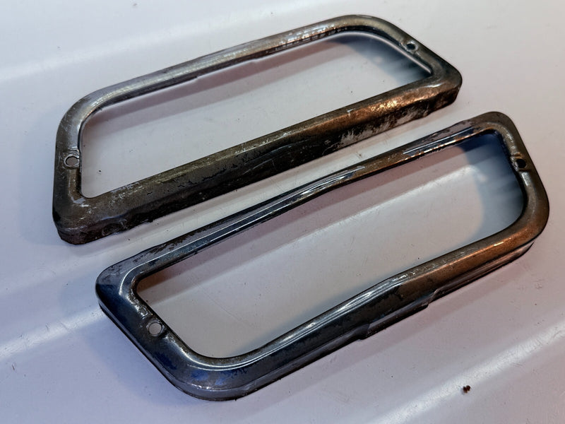 OEM 1960 Chevrolet Impala Parking Light Lamp Chrome Bezel Set 1853-39 60 B60-36