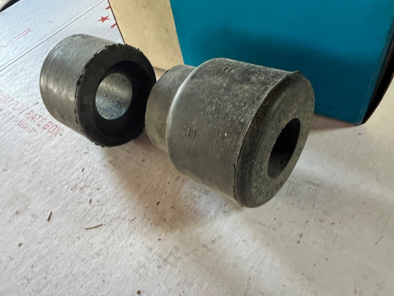 NOS 1960 1961 1962-1965 Ford LH / RH Muffler Insulator Repair Strap C0AZ-5260-A