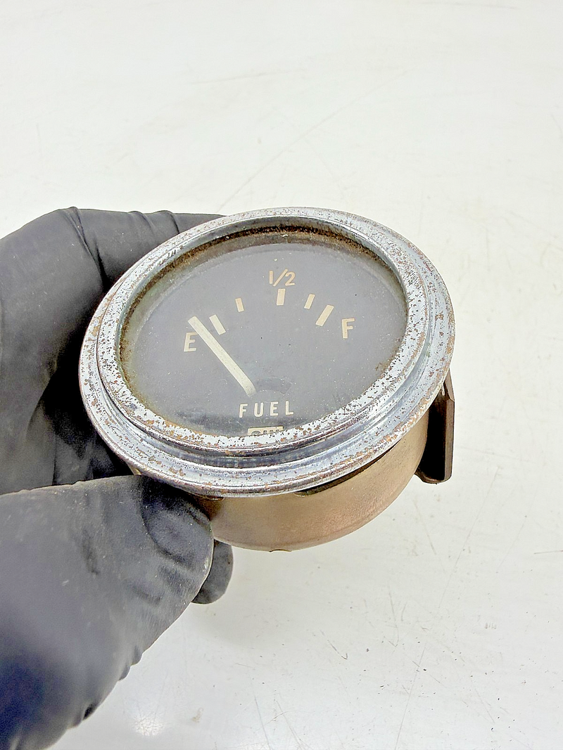 Vintage 1940s - 1950s WILLYS JEEP Rat Rod Stewart Warner Fuel Level Gauge C39-66