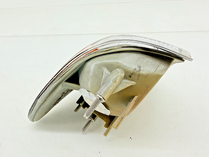 1987 - 1993 Mustang Cobra LH Front Side Marker Light 08-331-154L-F B25-40