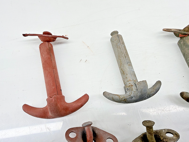 LOT of Original 1939 - 1945 Jeep Willys M38 Hood Latch Hooks GPW MB C47-28