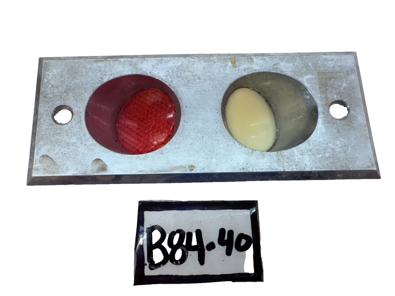 OEM 1961 - 1964 Ford Galaxie 500 XL Front Door Panel Lights C1SF-13788-A B84-40