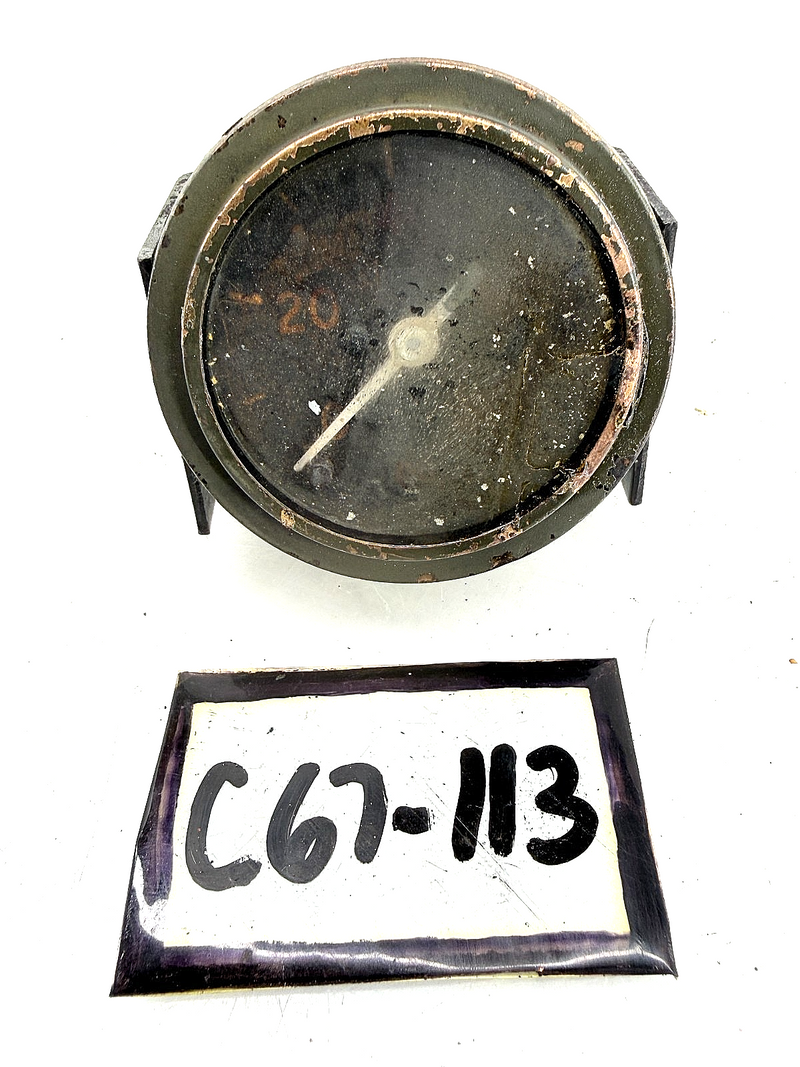 OEM 1940's Ford GPW Jeep Willys MB M38 Oil Pressure Gauge 0-80 PSI WWII C67-113