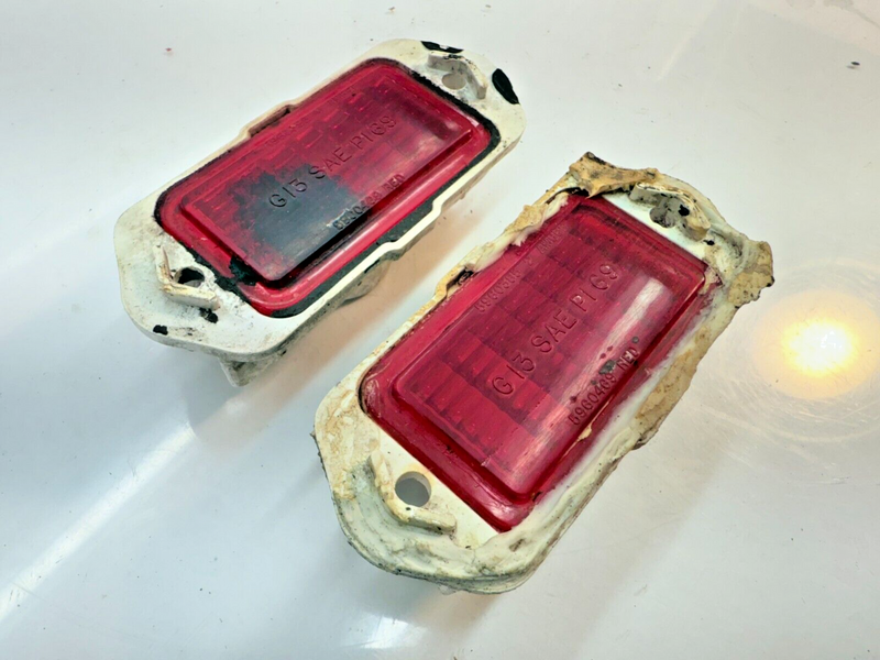OEM 1969 Camaro RS SS Z/28 Yenko Chevelle Malibu REAR MARKER LAMP LIGHT B59-41