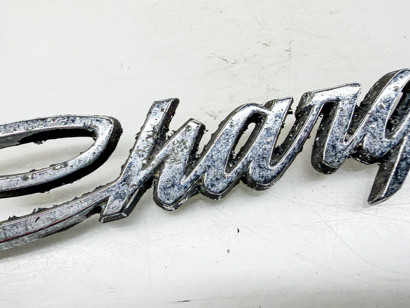 Vintage 1966 - 1974 DODGE CHARGER FENDER EMBLEM 2841886 E10-96