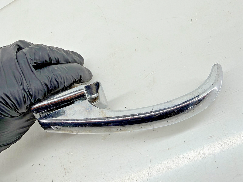Vintage 1942 - 1947 MERCURY PASSENGER CAR PAIR OUTSIDE DOOR HANDLES C67-5