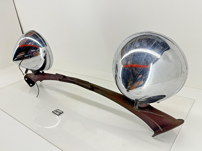 RARE OEM 1930's CM HALL HEADLAMPS & MOUNT BAR HEAD LIGHTS HOT RAT ROD U5B-118