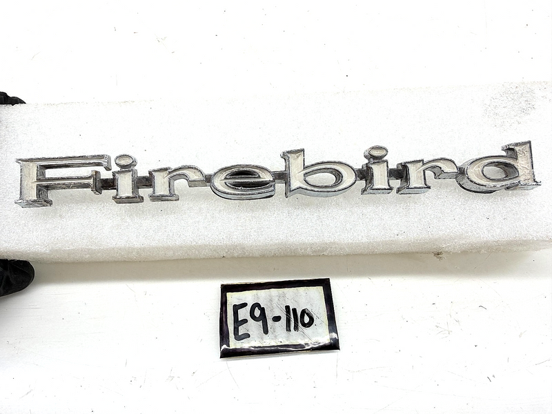 OEM 1967 - 1969 Pontiac Trans Am GM Firebird Front Fender Emblem 9796319 E9-110