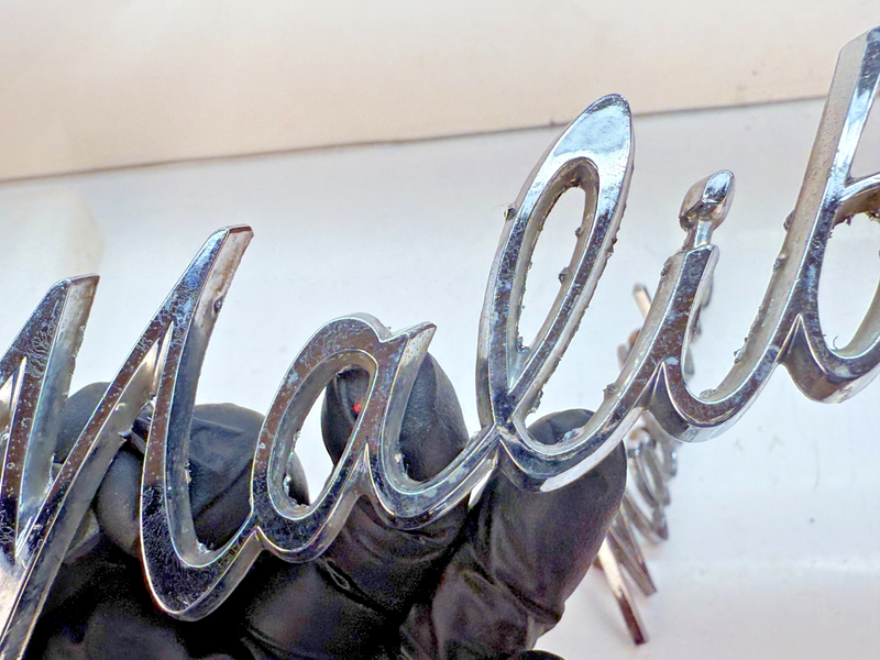 OEM 1964 - 1967 Chevrolet Malibu PAIR Emblem Badge GM 7660543 1965 1966 E5-39