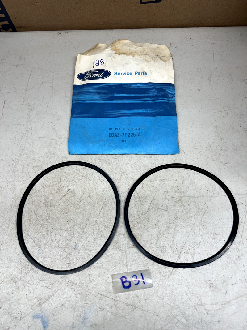 (2) NOS OEM Ford Transmission Oil Seal E0AZ-7F225-A B31-128