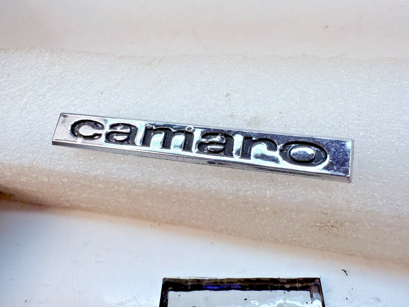 OEM 1967 Chevrolet Camaro Header Panel Trunk Emblem GM 3909137 E7-53