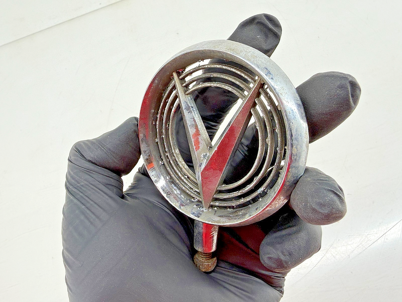 OEM 1955 Buick Roadmaster Chrome V Hood Ornament Emblem E7-112