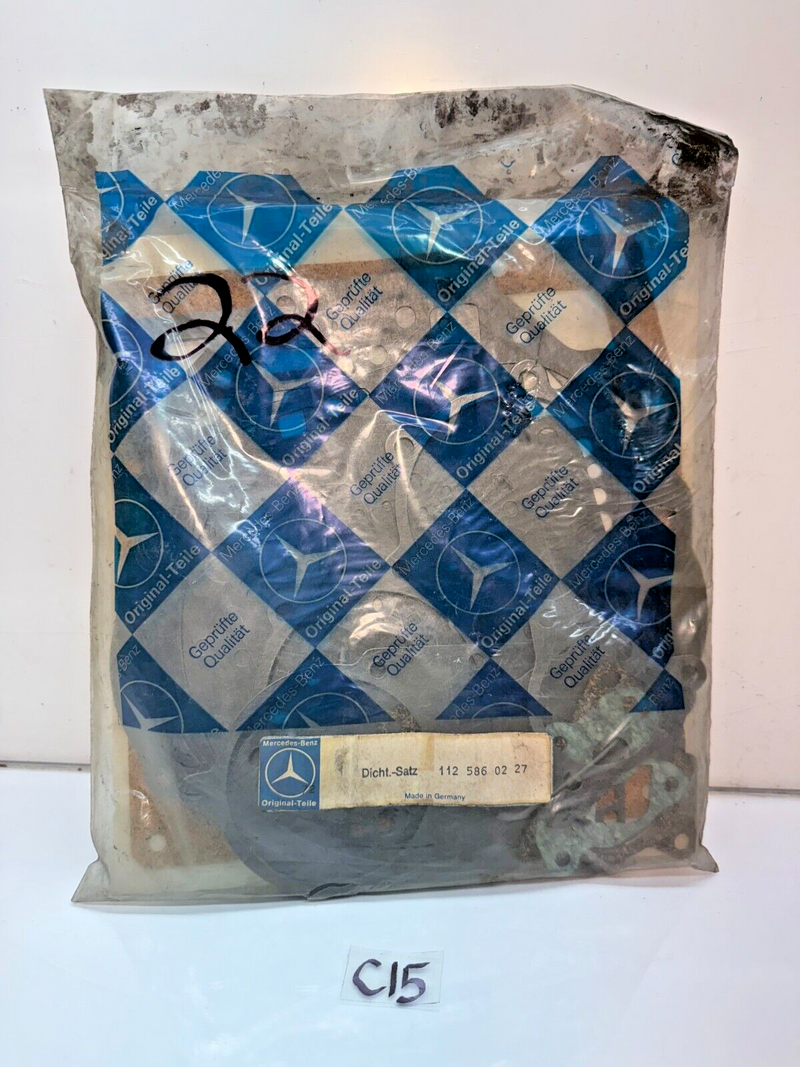NOS OEM Mercedes Benz W108 W109 W111 W112 W113 Gasket Set 112 586 02 27 C15-22