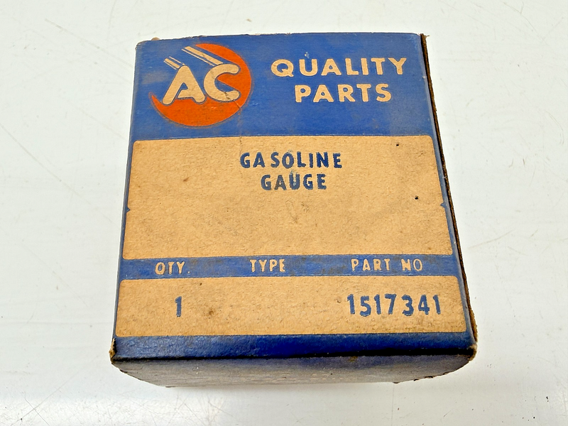 NOS 1949 1950 Chevrolet Fleetline Styleline Gasoline Gauge 1517341 C70-19