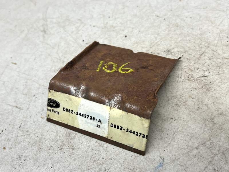 NOS Genuine Ford Mount Bracket D8BZ-5442738-A B30-106