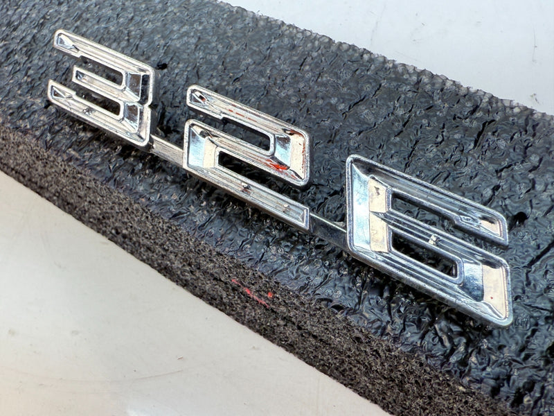 OEM 1967 PONTIAC LEMANS TEMPEST 326 EMBLEM 9787904 GM E5-18