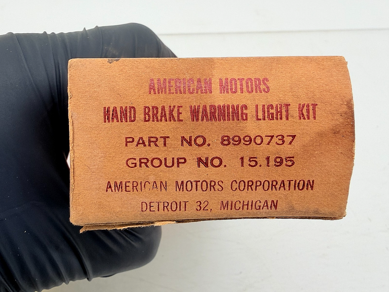 RARE NOS 1960 - 1962 AMC Rambler Accessory Brake Warning Light Kit 8990737 C60