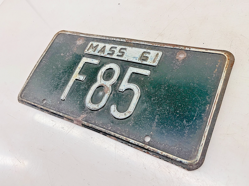 Orig. Paint 1961 F85 Massachusetts License Plate Sign MA F85 C76-78