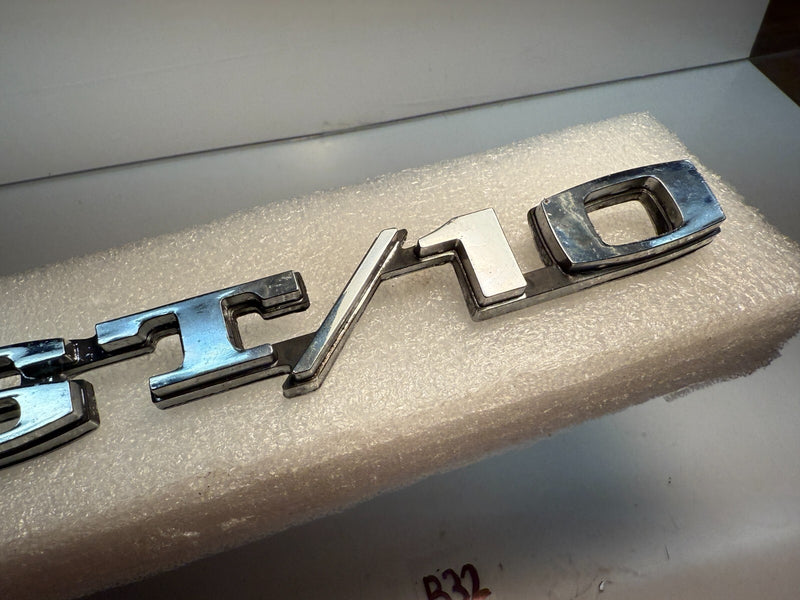 1969-1972 Chevy Pickup CST/10 Fender Emblem Truck Badge Ornament Trim OEM B32-43