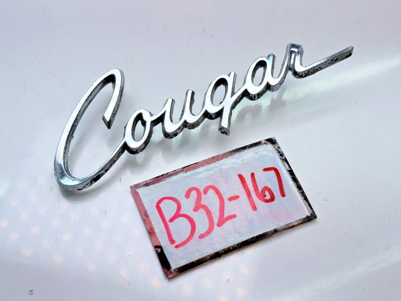 OEM 1974 Mercury Cougar Emblem Fender Molding Nameplate Body Trim Panel B32-167