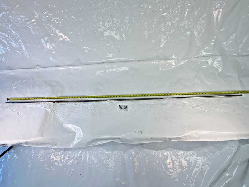 OEM 1960 IMPALA CONVERTIBLE 2 DOOR Quarter PAINT DIVIDER TRIM MOULDING RH S1-58