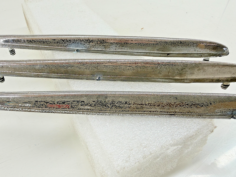 (3) OEM 1963 Mercury Comet Rear Fender Spears Trim 221 260 Convertible C66-31