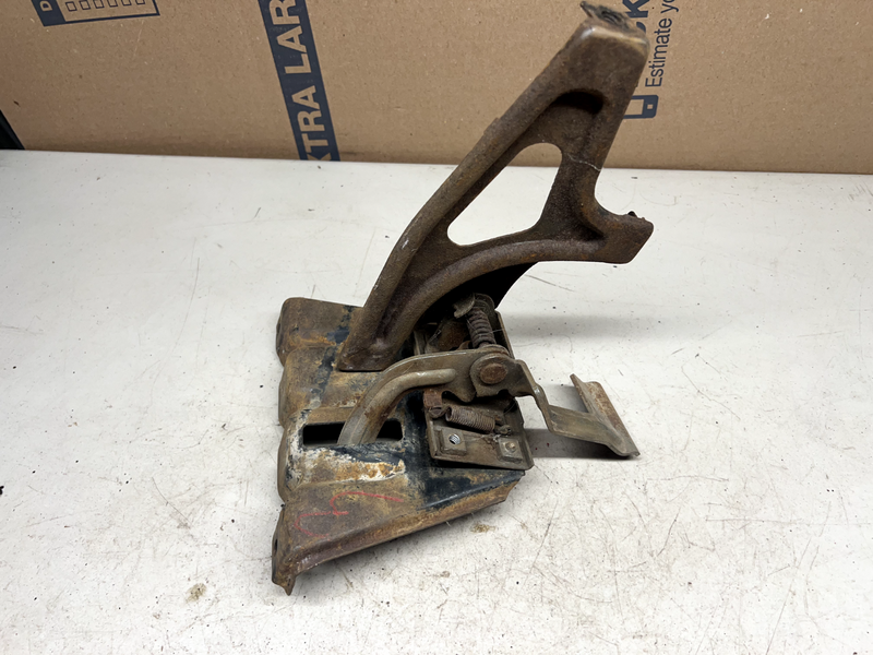 1960 60 Chevy Impala Belair Biscayne Hood Latch Release Handle GM 02DA2 B22-3