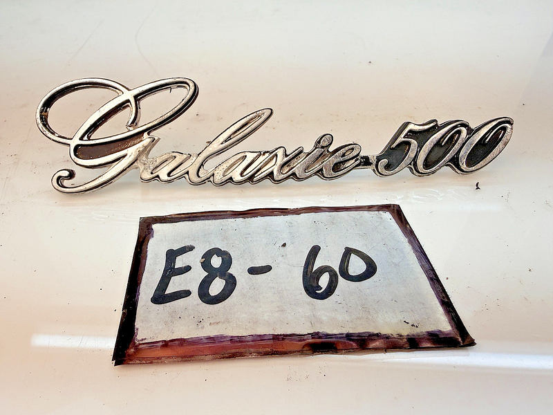 OEM 1972 -1974 Ford Galaxie 500 Emblem Badge Script D2AB-6550398-AA E8-60