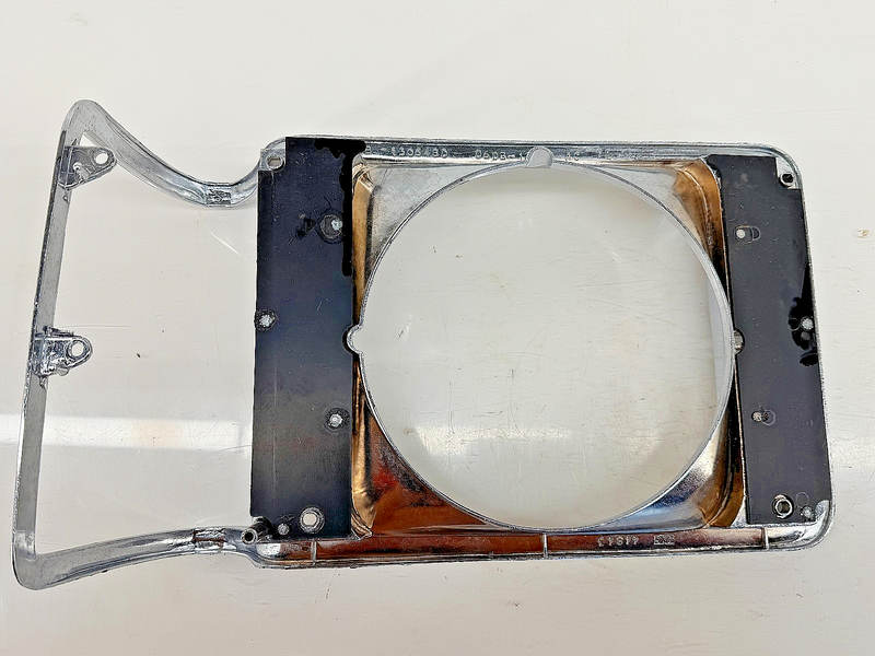 NOS 1975 1976 1977 Ford Grenada Headlamp Bezel D6DB-13064-AC LH C63-12