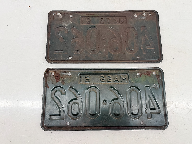 Orig. Paint PAIR 1961 406062 Massachusetts License Plate Sign MA 406-062 C76-12