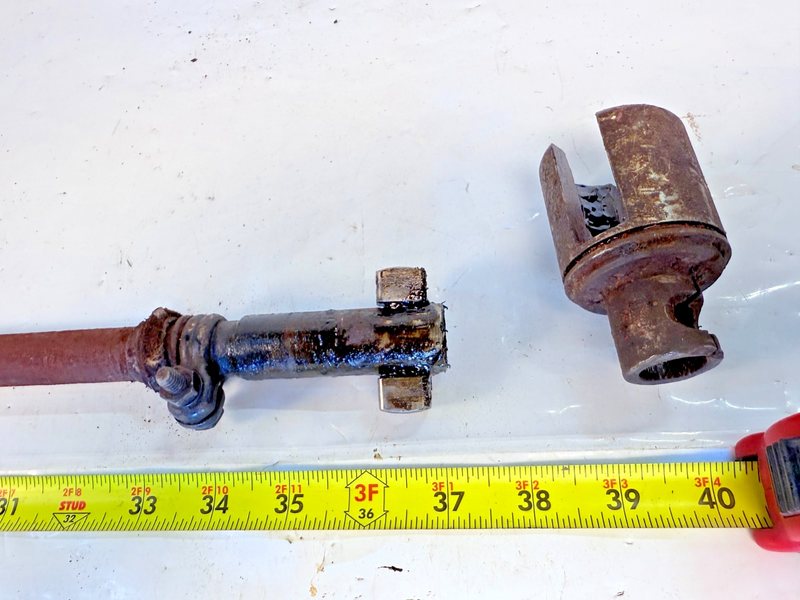 Original 1959 - 1960 Chevy Impala El Camino Steering Column Shaft U1B-5