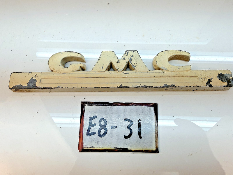 OEM 1947 - 1953 GMC Truck Hood Side Emblem 2223966 E8-31