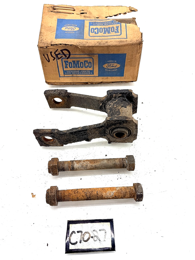 OEM 1957 - 1960 Ford F-100 Rear Spring Shackle Kit B7TZ-5630-A C70-27