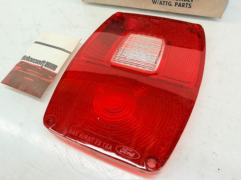 NOS 1973 - 1987 Ford F150 Tail LIGHT Lens F100 STEPSIDE FLARESIDE D3TZ13450B C73