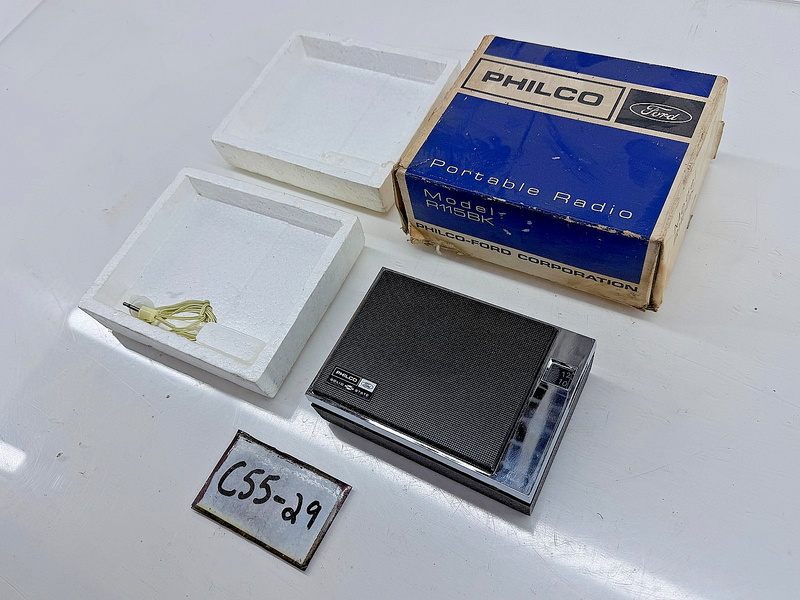 NOS 1960's Philco R115BK AM Transistor Radio Ford Promotional Item C55-29