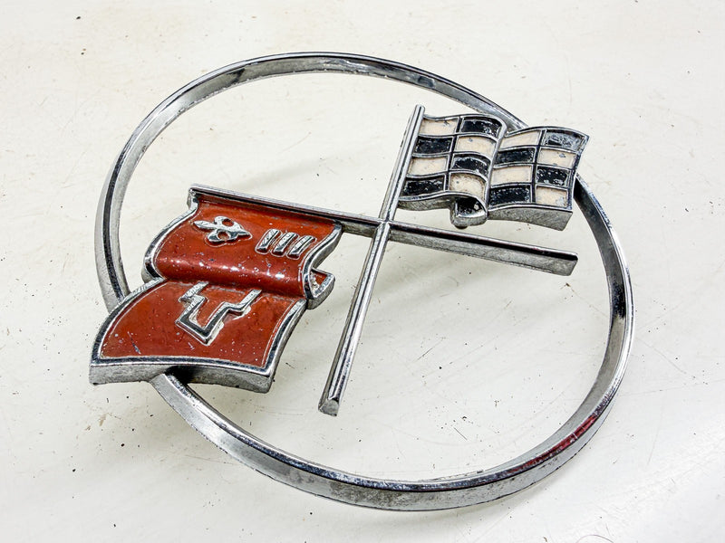 OEM 1969 - 1972 CORVETTE CROSS X FLAG FRONT NOSE EMBLEM 3796355 C79-48