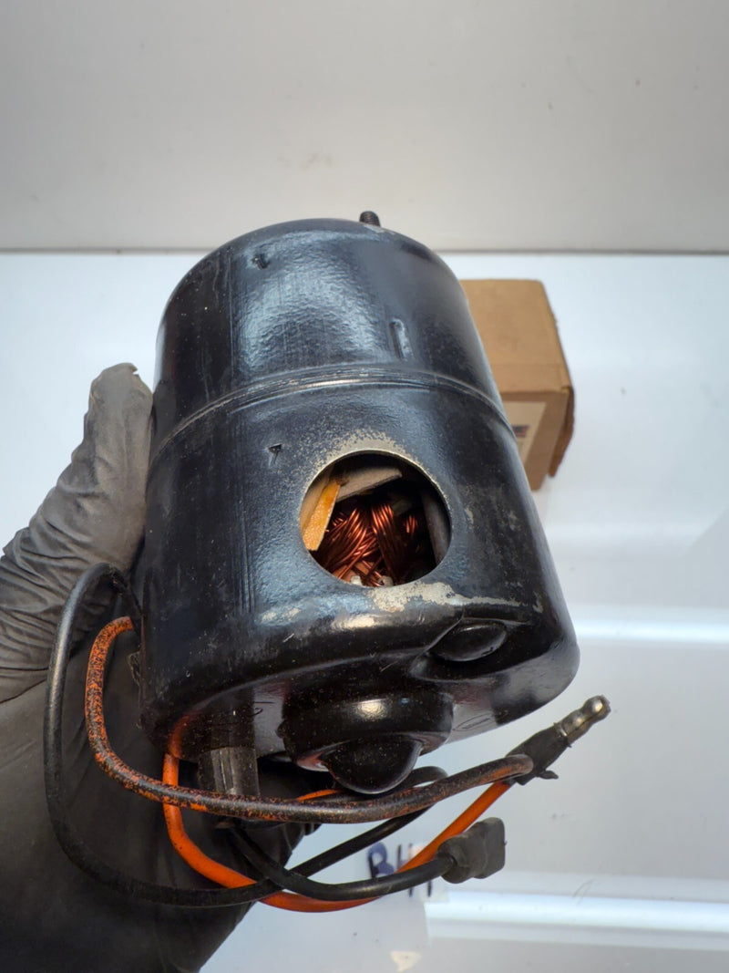 NOS OEM 1969 FORD HEATER BLOWER ELECTRIC MOTOR C9UZ-18527-A B47