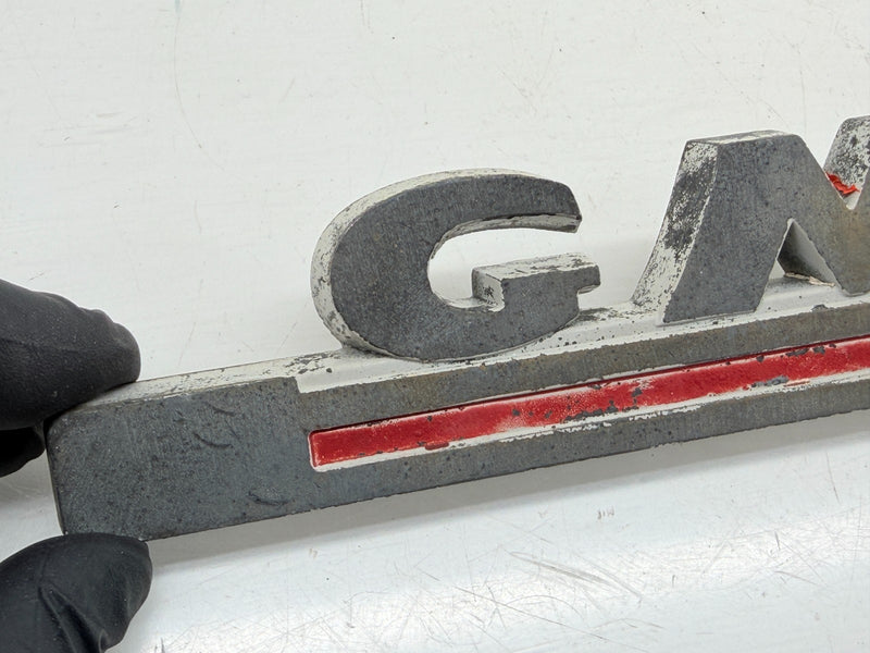 OEM 1947 - 1954 GMC TRUCKHOOD SIDE EMBLEM NAME PLATE 2223966 E9-80