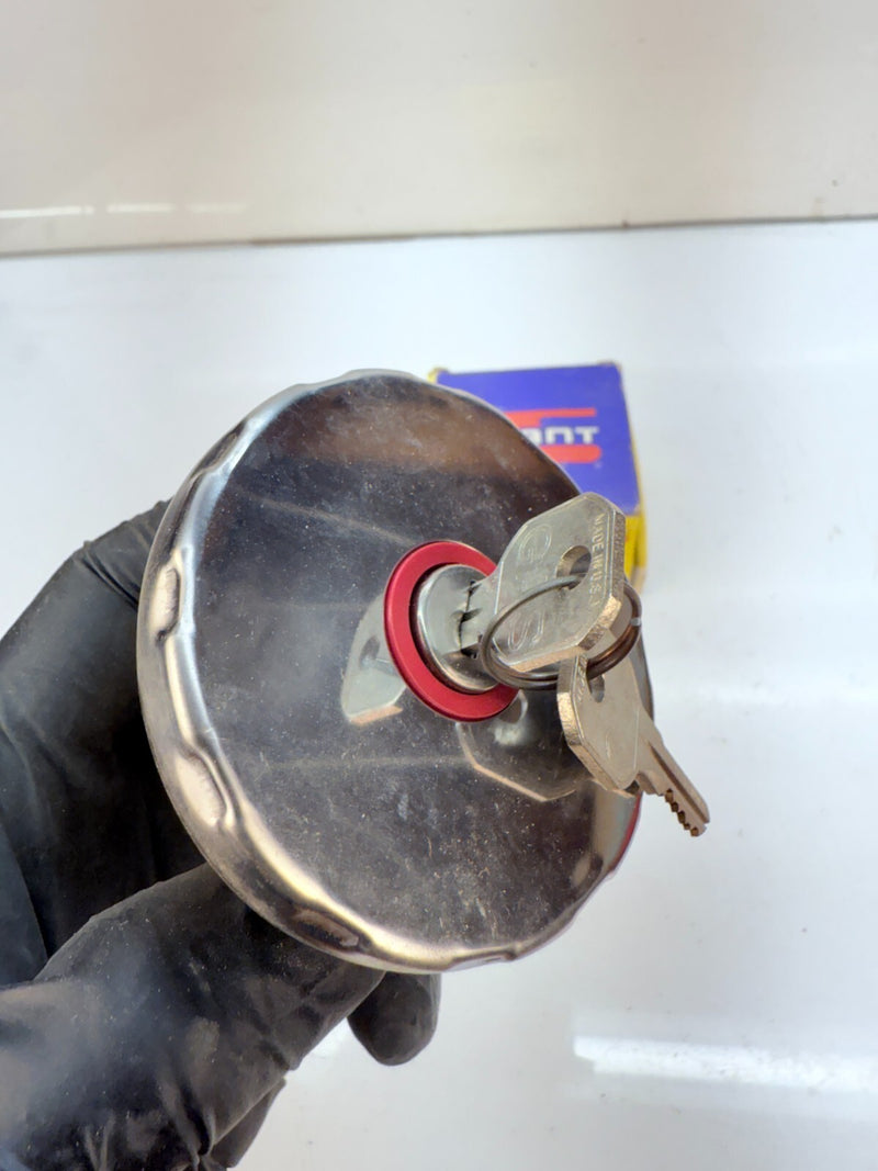 NOS Stant G778 Locking Gas Fuel Cap & Keys CHROME 1975 - 1982 Corvette GM B73-12