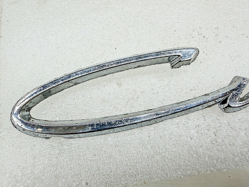 OEM 1964 FORD CUSTOM FENDER SCRIPT EMBLEM C4AB-62291A36-D E10-20
