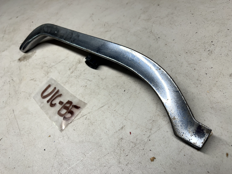 OEM FORD THUNDERBIRD FRONT HOOD EYEBROW RIGHT TRIM BEZEL TRIM 61-63 U1C-B5-2