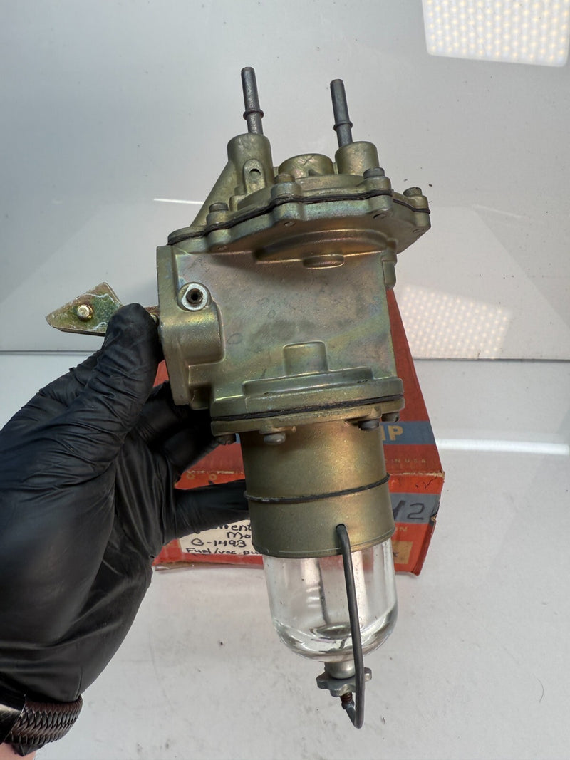 NORS Airtex 1961 1962 WHITE WITH CONTINENTAL ENGINE FUEL PUMP 3412 61 62 F-9