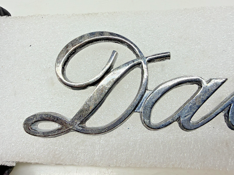 OEM 1970 - 1978 DATSUN SUNNY B110 1200 240Z 260Z 280Z TRUNK SCRIPT EMBLEM E9-116