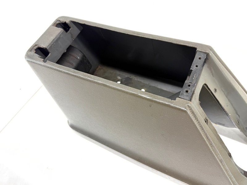 OEM 1979 - 1986 FORD MUSTANG CENTER CONSOLE AND INFORMATION CENTER CLOCK ARMREST