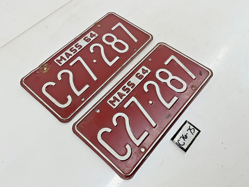 Orig. Paint PAIR 1964 C27287 Massachusetts License Plate Sign MA C27287 C76-75