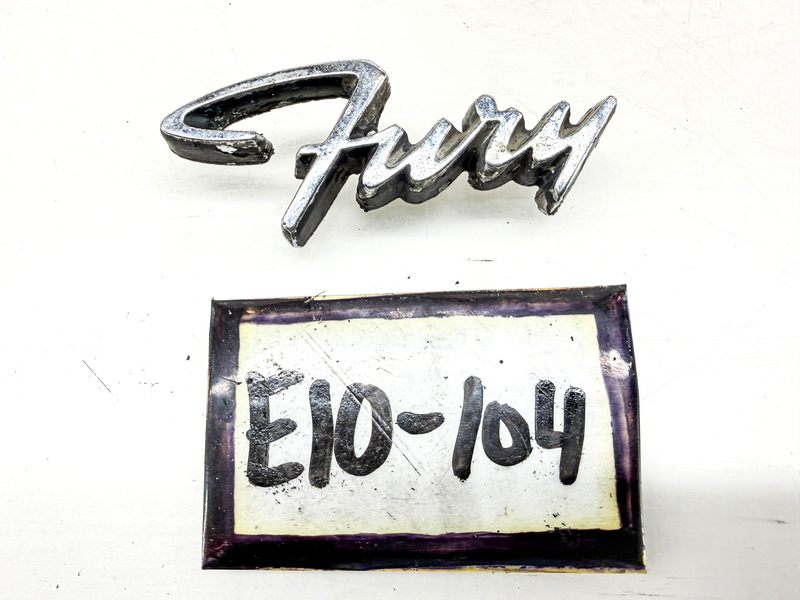OEM 1967 1968 PLYMOUTH FURY FENDER EMBLEM MOPAR 2902157 E10-104