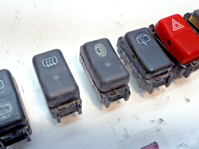 OEM LOT Mercedes-Benz W124 E-Class Switch Interior Switches 1248210251 C7