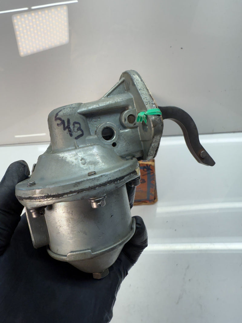 NORS AC 1941 - 1947 Ford 6 Cylinder 543 FUEL PUMP 41 42 43 44 45 46 47 F-42