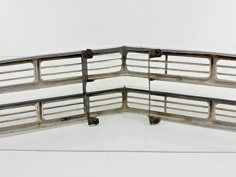 Original 1967 FORD GALAXIE 500 XL LTD GRILLE C7AZ-8200-A 67 U5B-116